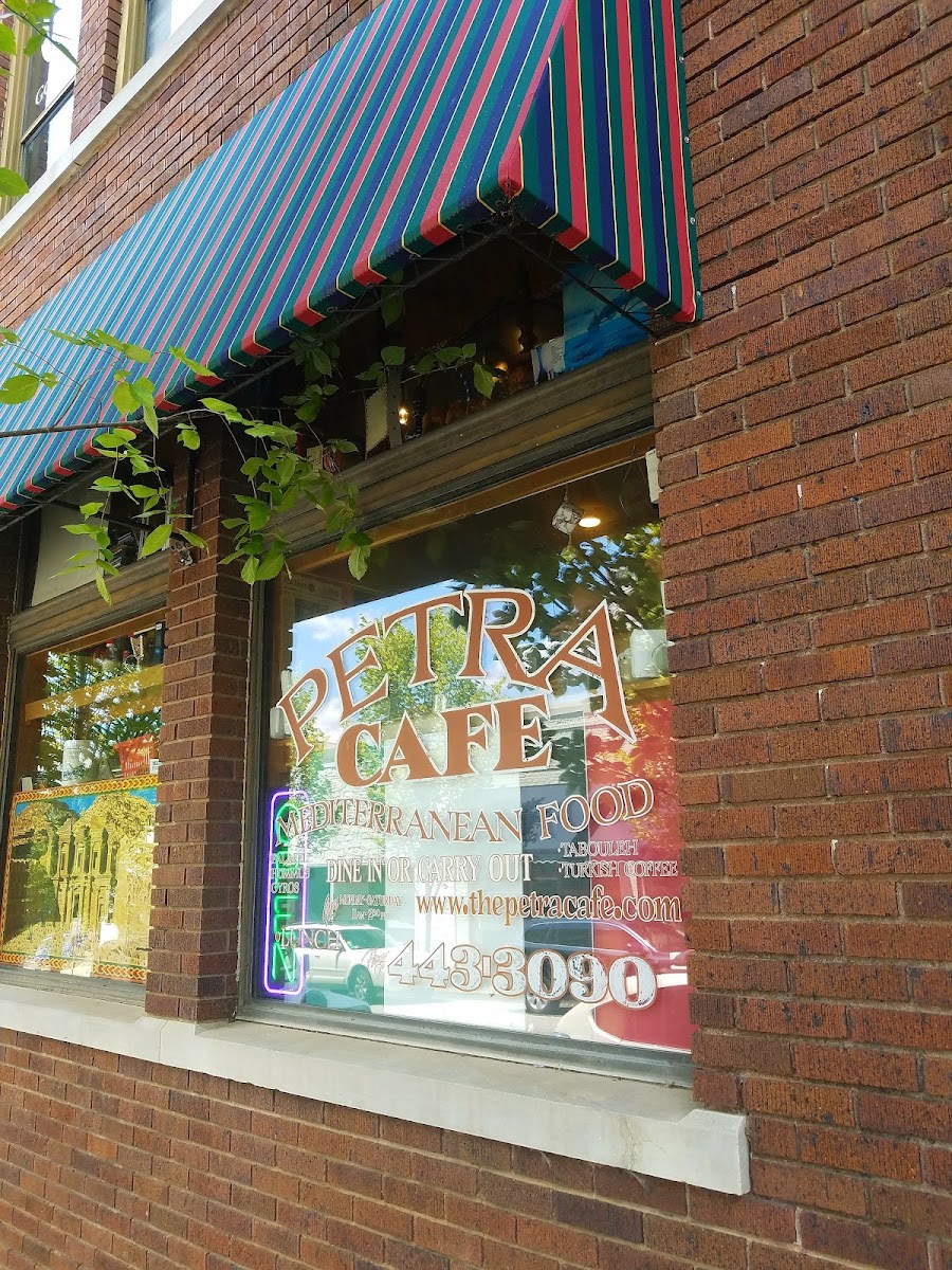 Petra Cafe
