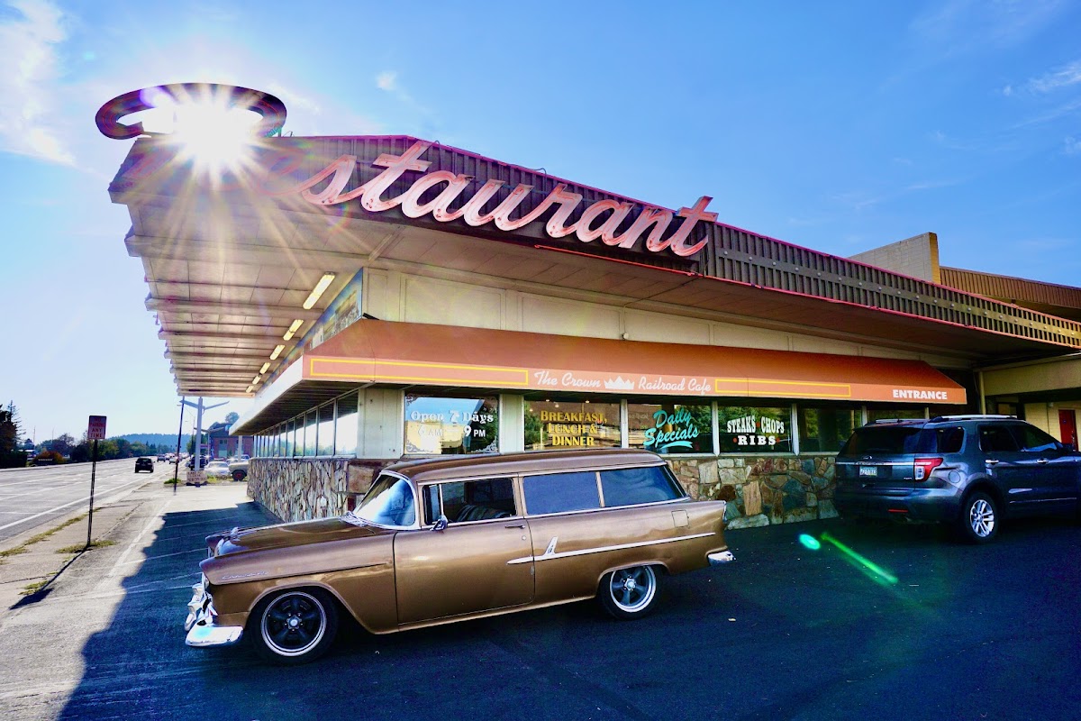 The Crown Railroad Café