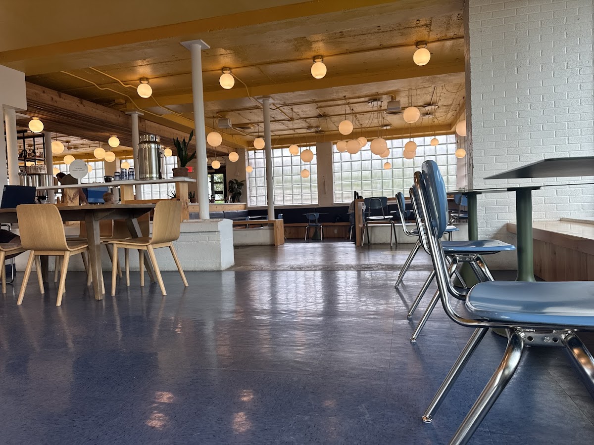 Airship Coffee at the Pumphouse Interior Photo - Airship Coffee at the Pumphouse Cafe in Bentonville, AR