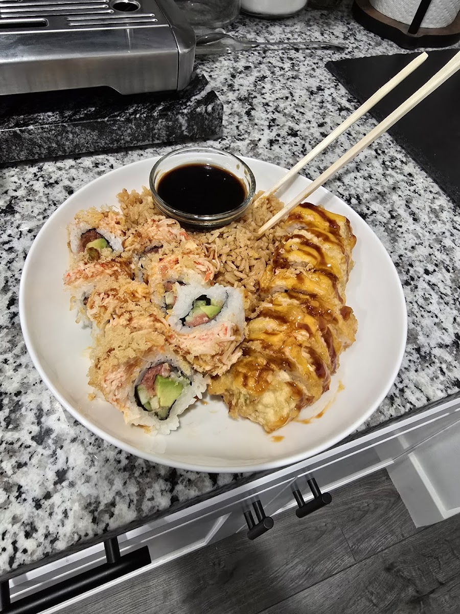 Asahi Hibachi & Sushi Food Photo - Asahi Hibachi & Sushi Japanese in Republic, MO