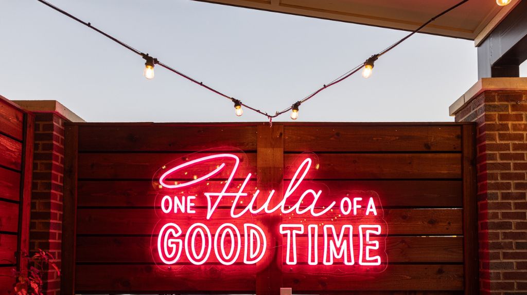 Bar Kapu Exterior Photo - Bar Kapu Bars in Bentonville, AR