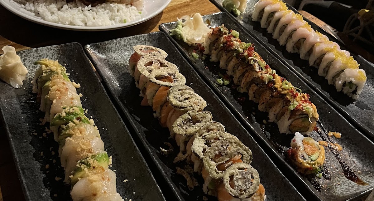 Blu DTR Food Photo - Blu DTR Sushi in Rogers, AR