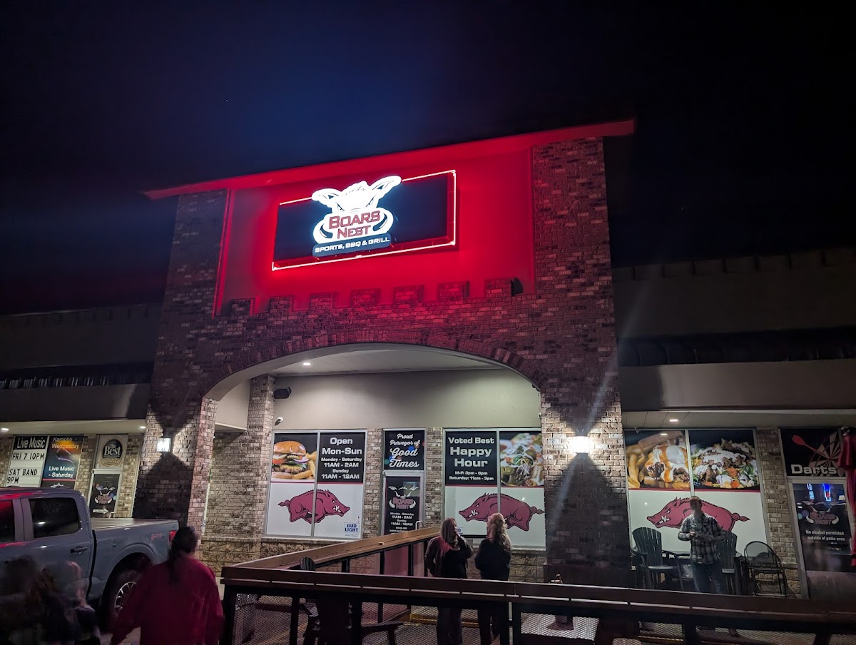 Boars Nest Exterior Photo - Boars Nest Bars in Rogers, AR
