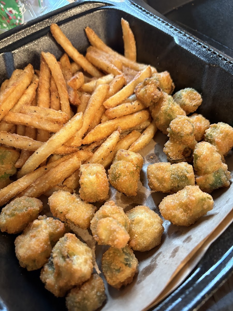 Brothers Meethouse Food Photo - Brothers Meethouse BBQ in Bentonville, AR