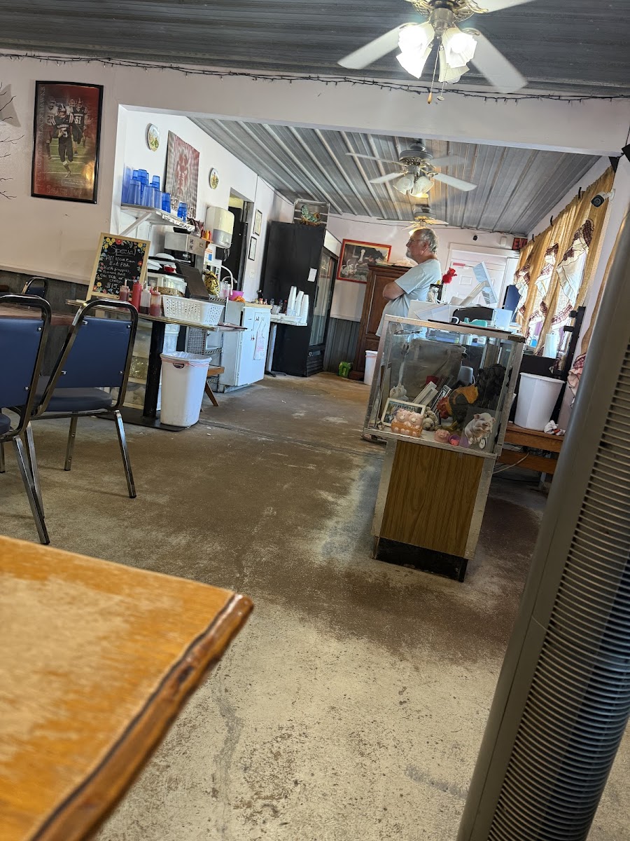 Cannonball Cafe Interior Photo - Cannonball Cafe Cafe in Pea Ridge, AR