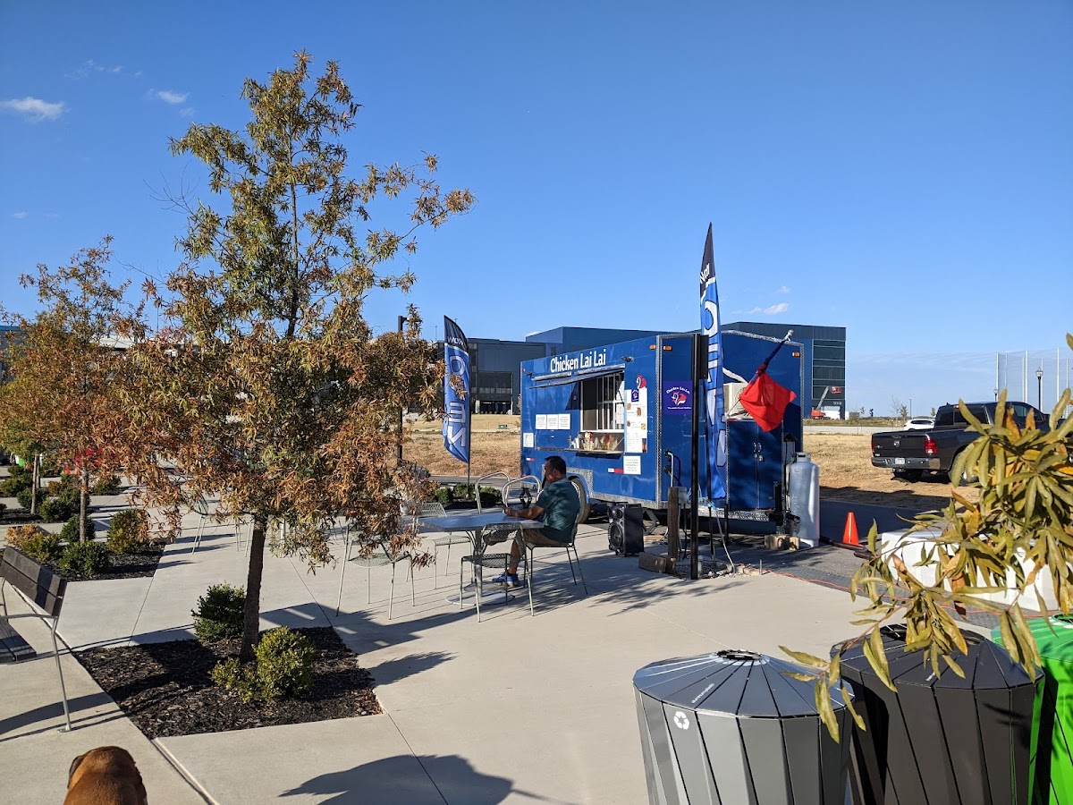 Chicken Lai Lai Exterior Photo - Chicken Lai Lai Chicken in Bella Vista, AR