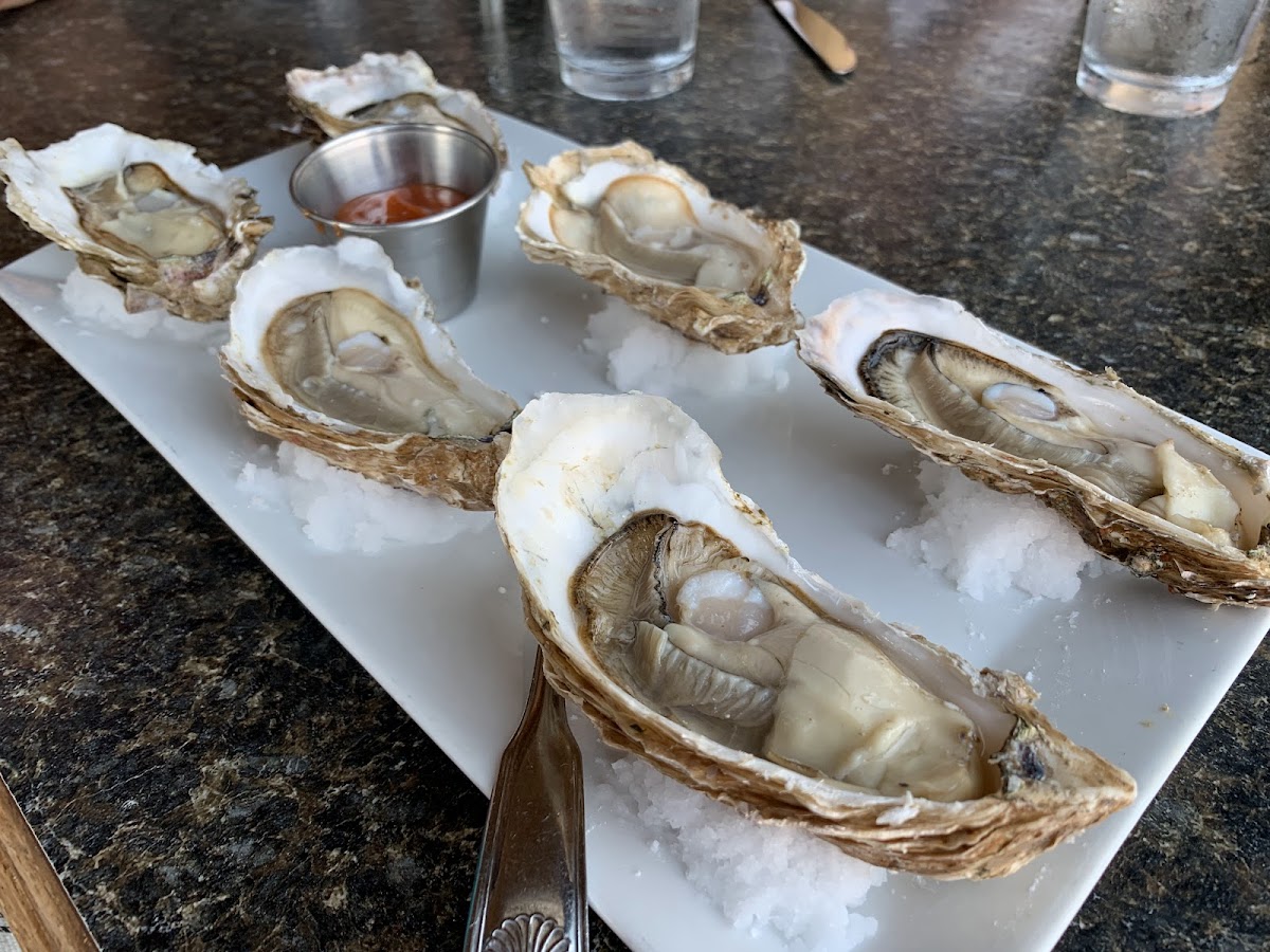 Chinooks Restaurant Food Photo - Chinooks Restaurant Seafood in Seward, AK