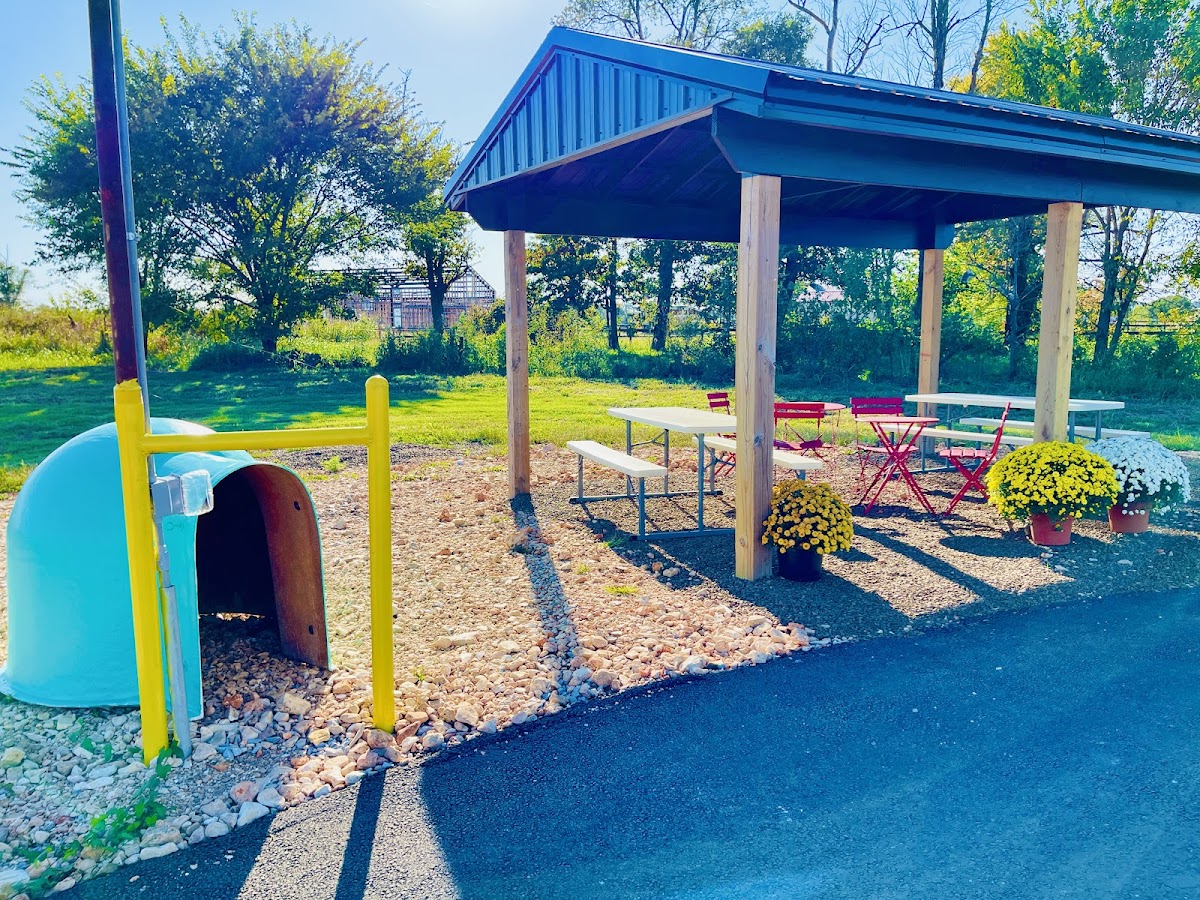 Coffee Hound Junction Exterior Photo - Coffee Hound Junction Cafe in Bentonville, AR