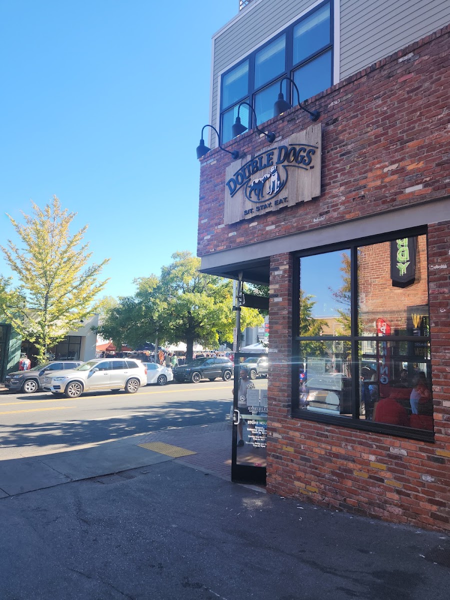 Double Dogs Exterior Photo - Double Dogs Bars in Nashville, TN