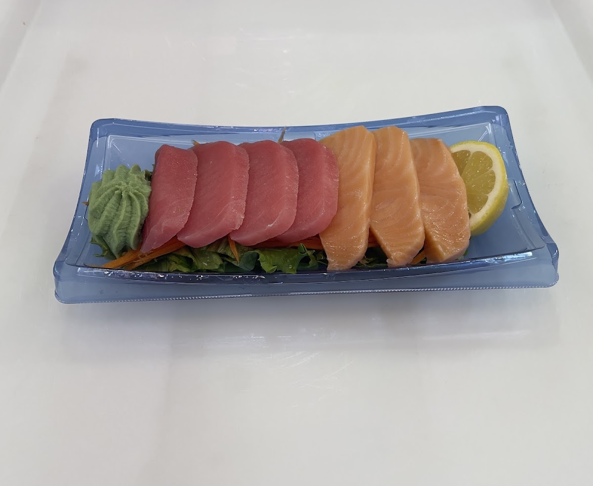 Fresh Sushilay Food Photo - Fresh Sushilay Sushi in Bella Vista, AR