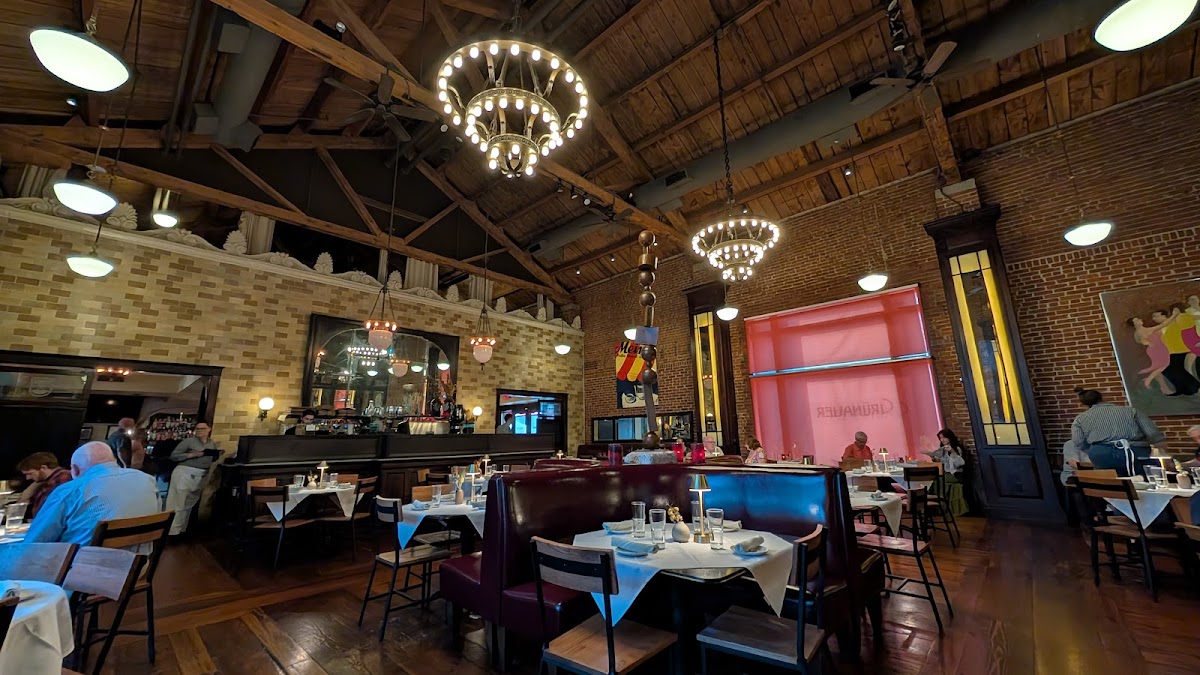 Grünauer Interior Photo - Grünauer Bars in Kansas City, MO