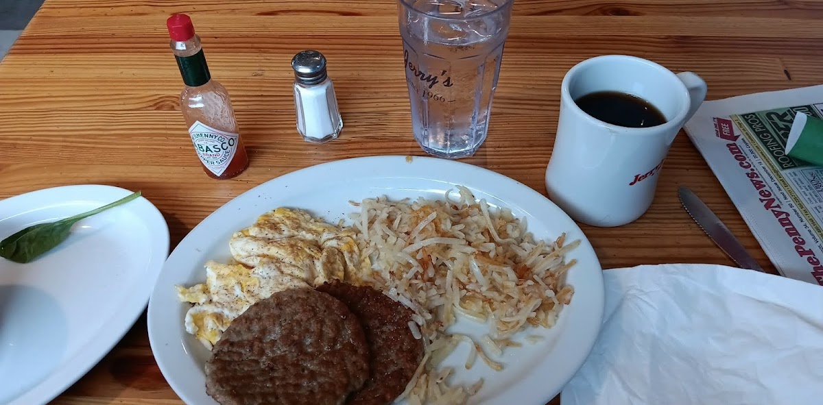 Jerry's Food Photo - Jerry's American in Weatherford, OK