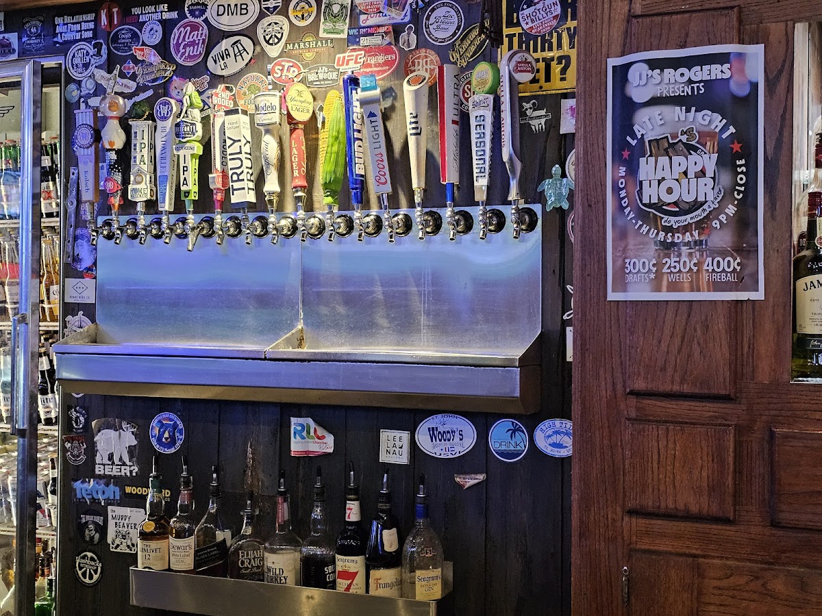 JJ's Grill Rogers Interior Photo - JJ's Grill Rogers Bar & Grill in Rogers, AR