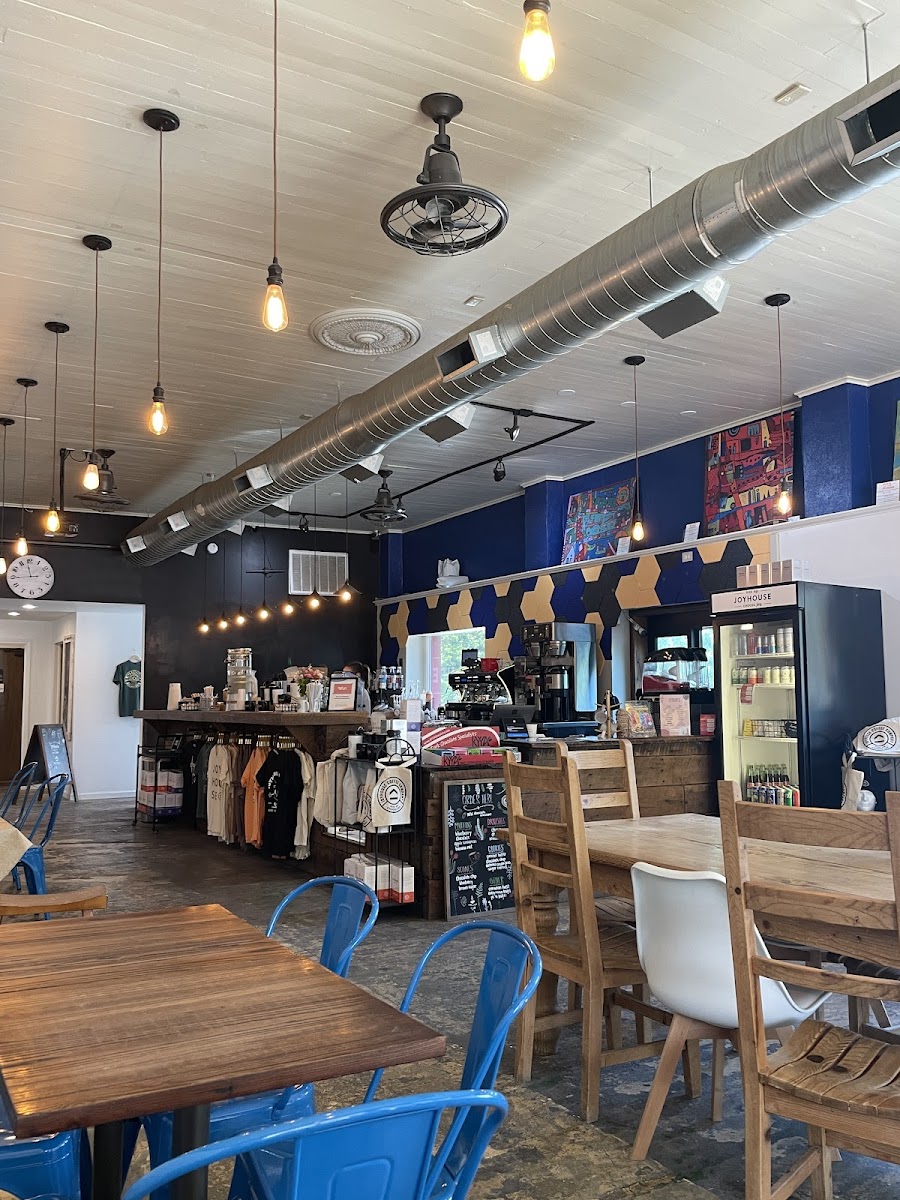 Joyhouse Coffee Company Interior Photo - Joyhouse Coffee Company Cafe in Cave Springs, AR
