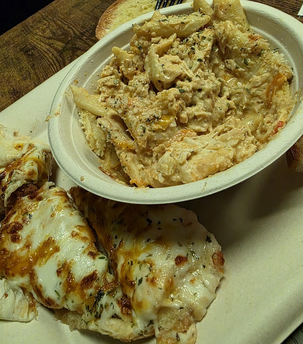 Kou’Sins Social Lounge Food Photo - Kou’Sins Social Lounge Lounge in Bentonville, AR