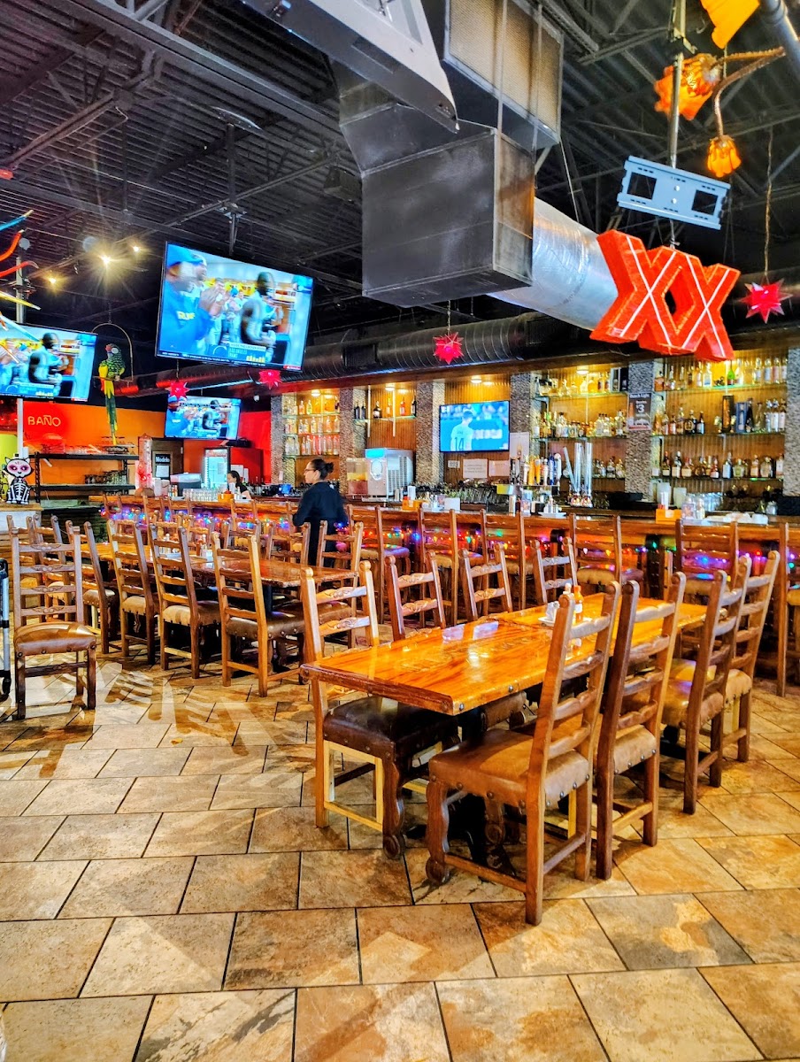 Las Trojas Cantina Interior Photo - Las Trojas Cantina Mexican in Birmingham, AL