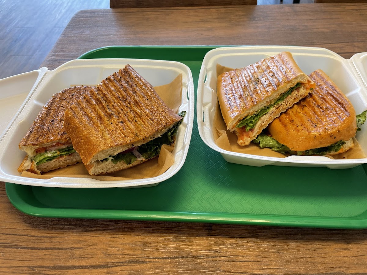 LEAFY EATS Food Photo - LEAFY EATS Restaurant in Bentonville, AR