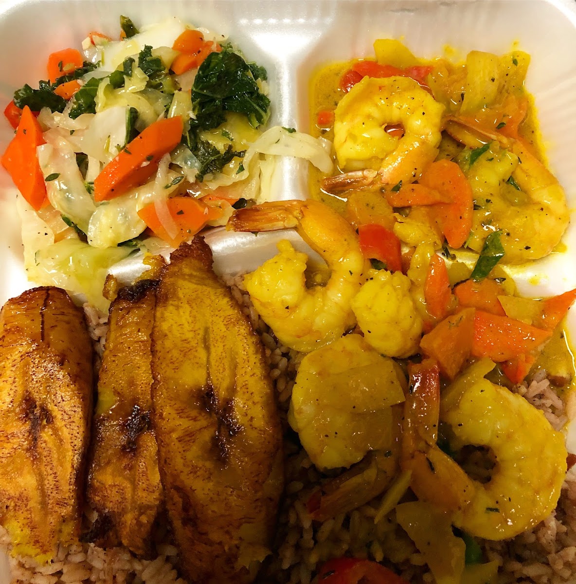 Lee's Caribbean Restaurant Food Photo - Lee's Caribbean Restaurant Caribbean in Inglewood, CA