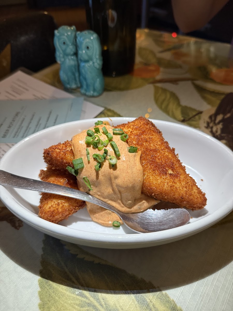 Leverett Lounge Food Photo - Leverett Lounge Lounge in Fayetteville, AR