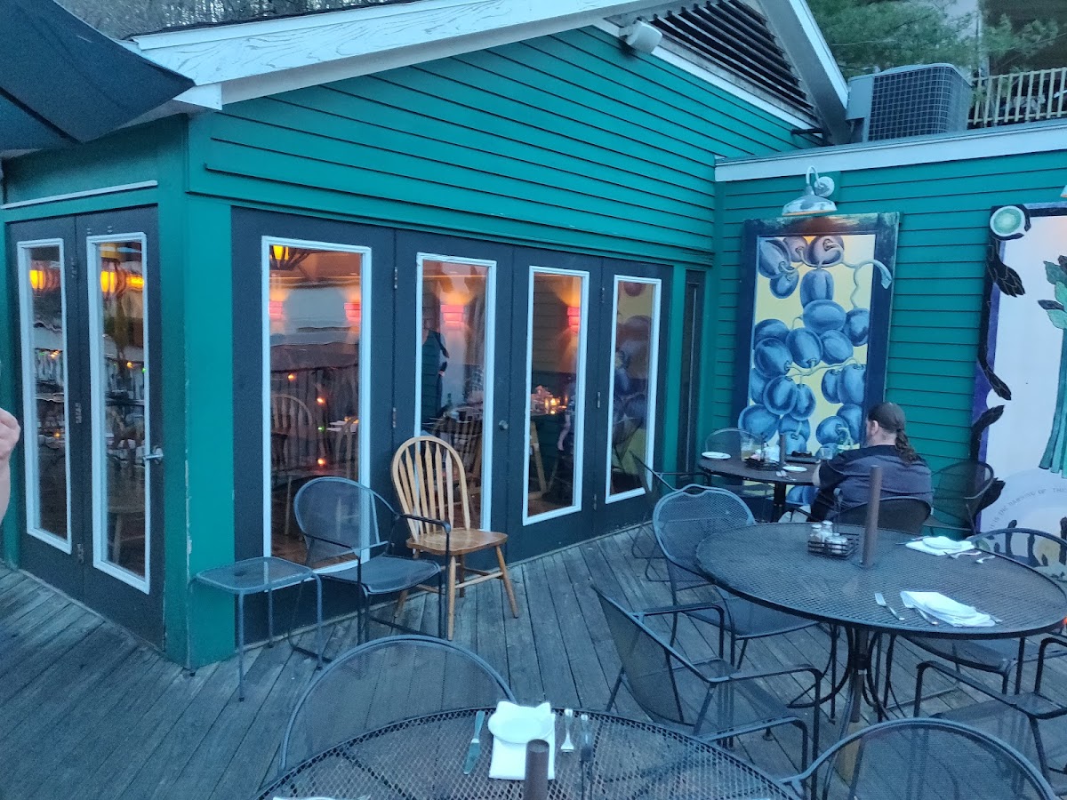 Local Flavor Cafe Exterior Photo - Local Flavor Cafe American in Eureka Springs, AR