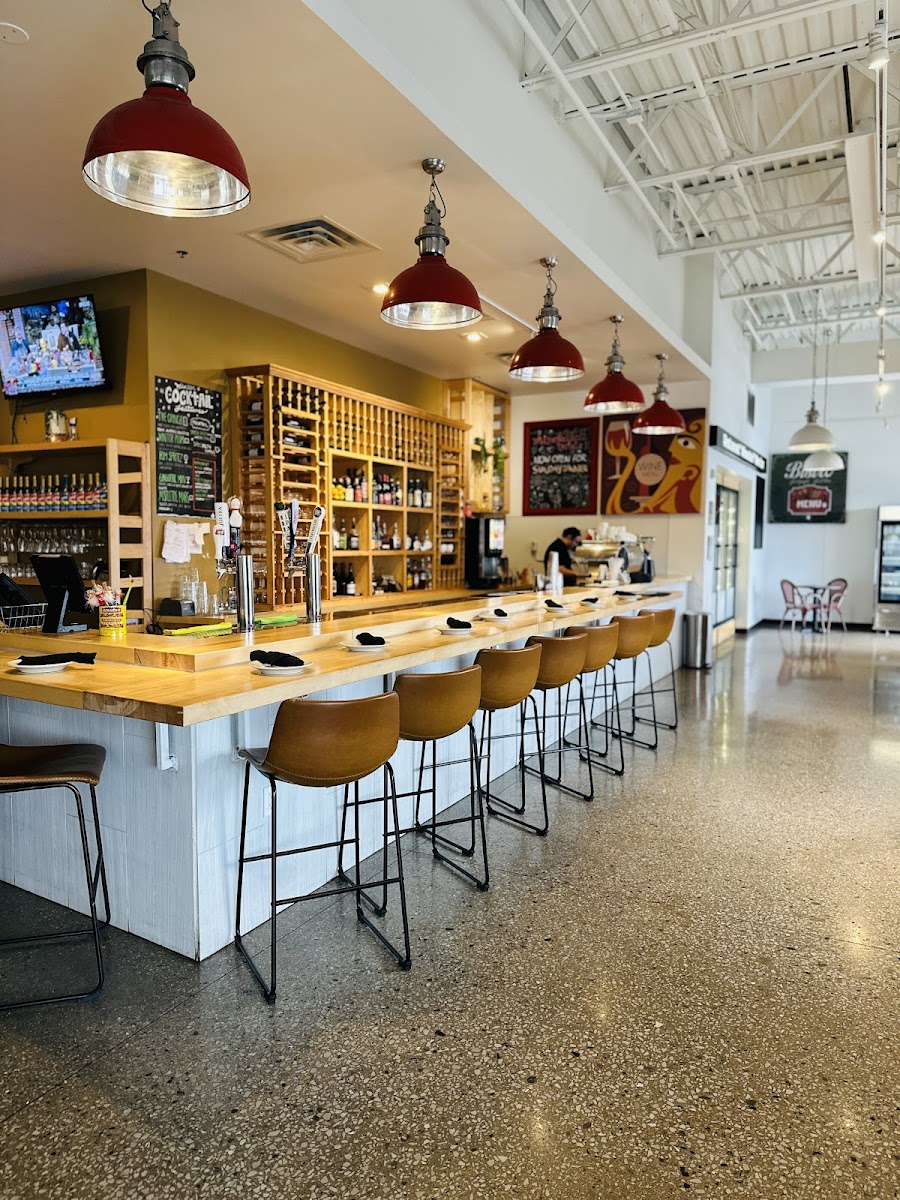 Mirabella's Table Interior Photo - Mirabella's Table Bars in Rogers, AR