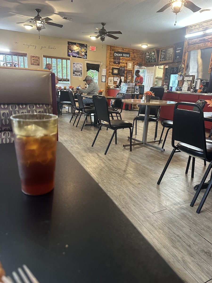 Mother Kelley's Home Cooking Interior Photo - Mother Kelley's Home Cooking American in Texarkana, AR