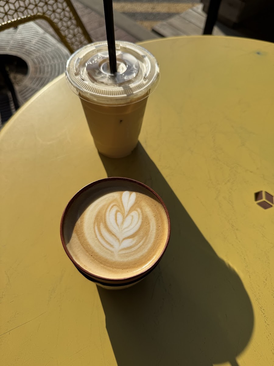 Onyx Coffee Lab Drinks Photo - Onyx Coffee Lab Cafe in Bentonville, AR