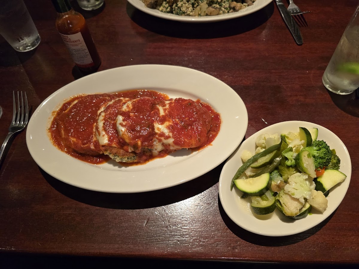 Original Joe's San Jose Food Photo - Original Joe's San Jose American in San Jose, CA