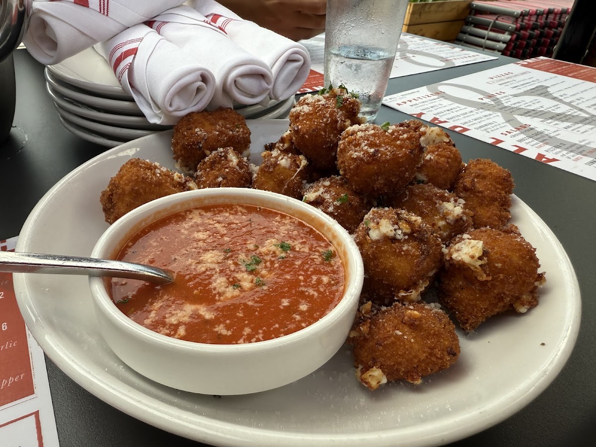 Oven & Tap Food Photo - Oven & Tap Restaurant in Bentonville, AR