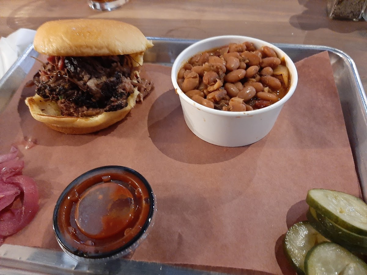 OZ Smokehouse Food Photo - OZ Smokehouse Bars in Rogers, AR