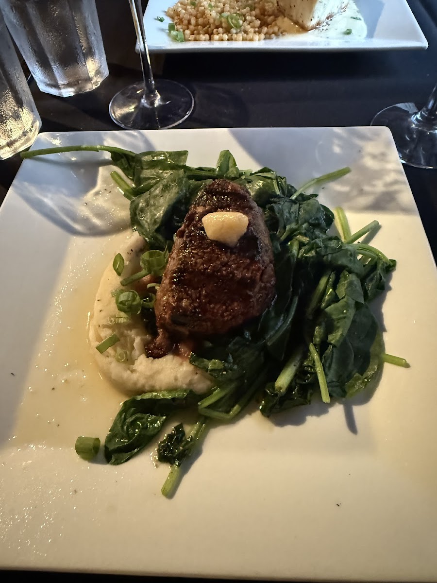 Petit Bistro Food Photo - Petit Bistro Bistro in Bentonville, AR