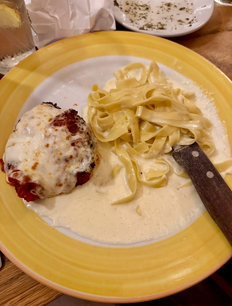 Ricatoni's Italian Grill Food Photo - Ricatoni's Italian Grill Italian in Florence, AL